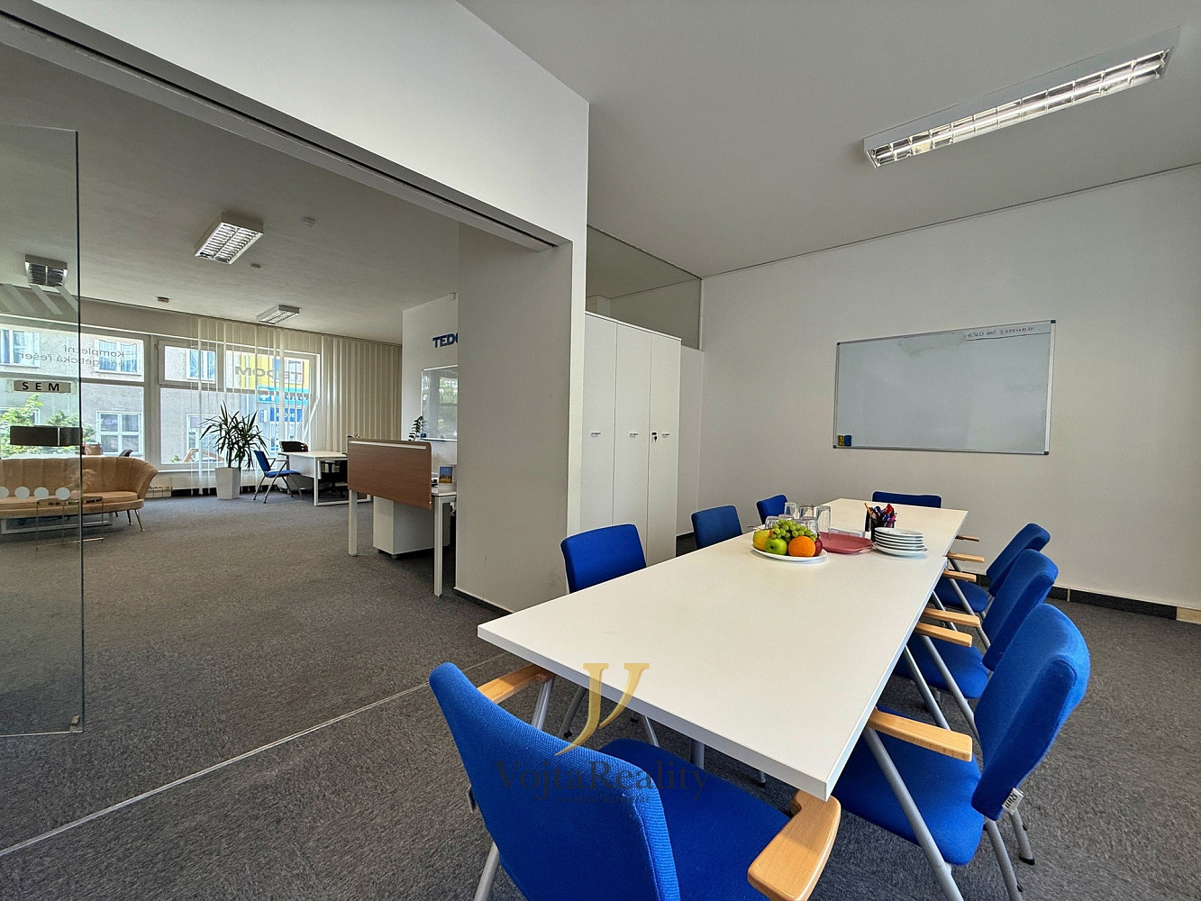 Pronájem kanceláře 81 m² — photo 4