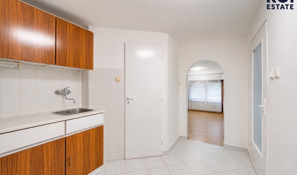 Prodej domu 194 m² s pozemkem 1 083 m², Omice – náhled fotky 39