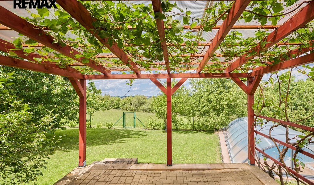 Prodej domu 206 m² s pozemkem 673 m², Chýnice – náhled fotky 10