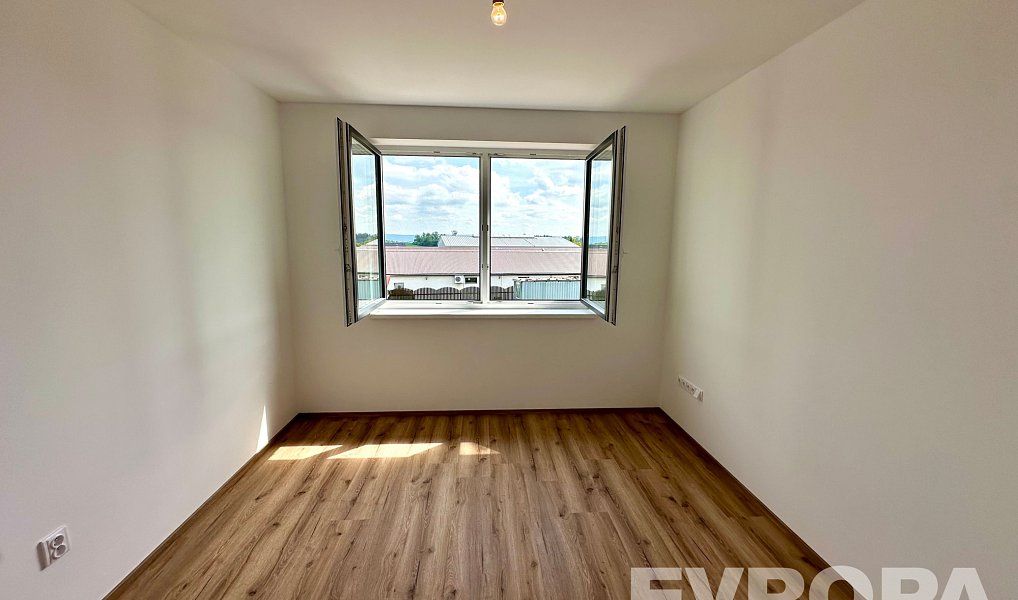 Prodej bytu 3+kk 85 m², Vysoký Újezd – náhled fotky 17