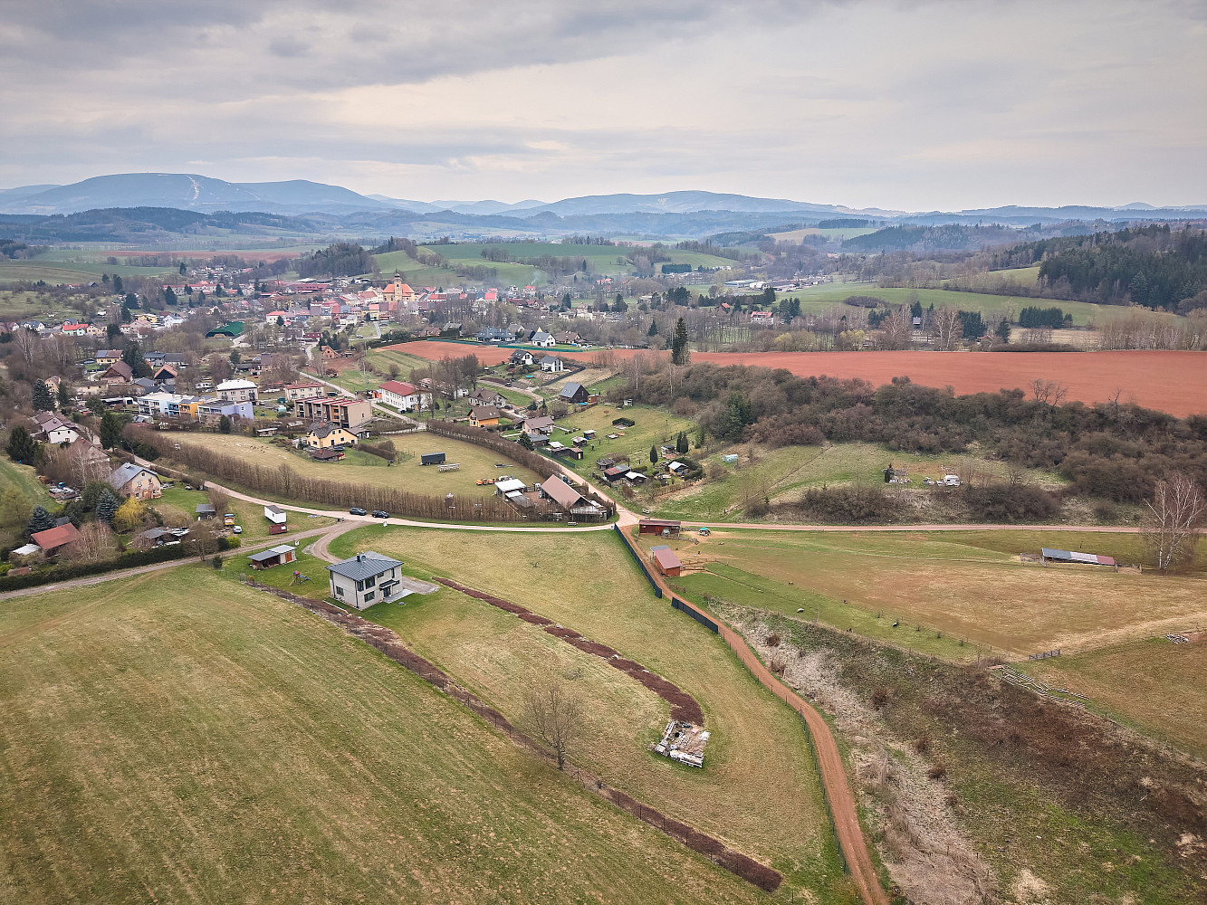 Prodej stavebního pozemku 2 883 m² – fotografie 4