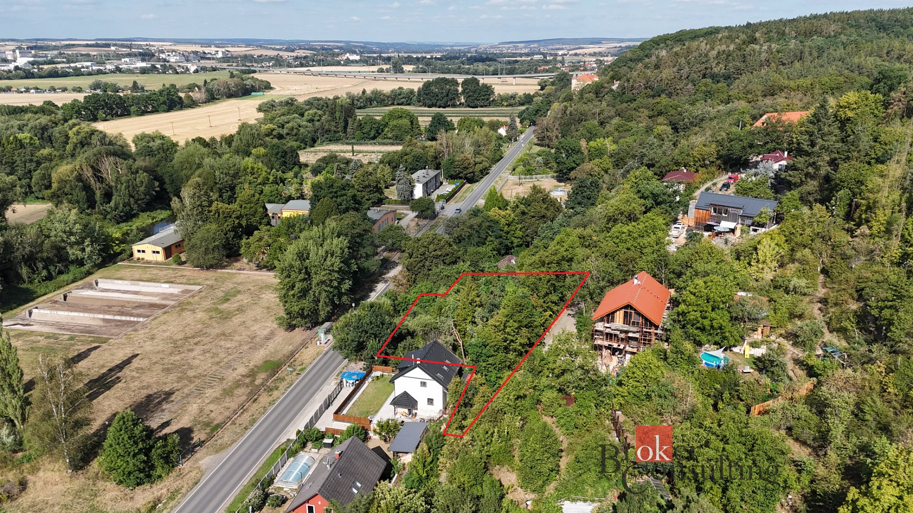 Prodej stavebního pozemku 2 025 m² – fotografie 5