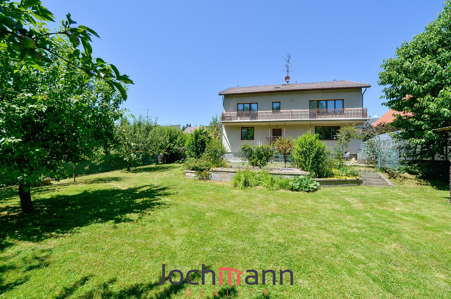 Prodej domu 271 m² s pozemkem 1 178 m²