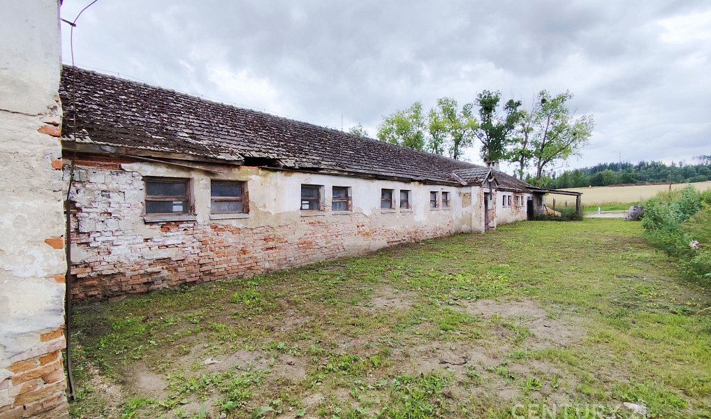 Prodej zemědělského objektu 350 m², Lodhéřov – náhled fotky 8