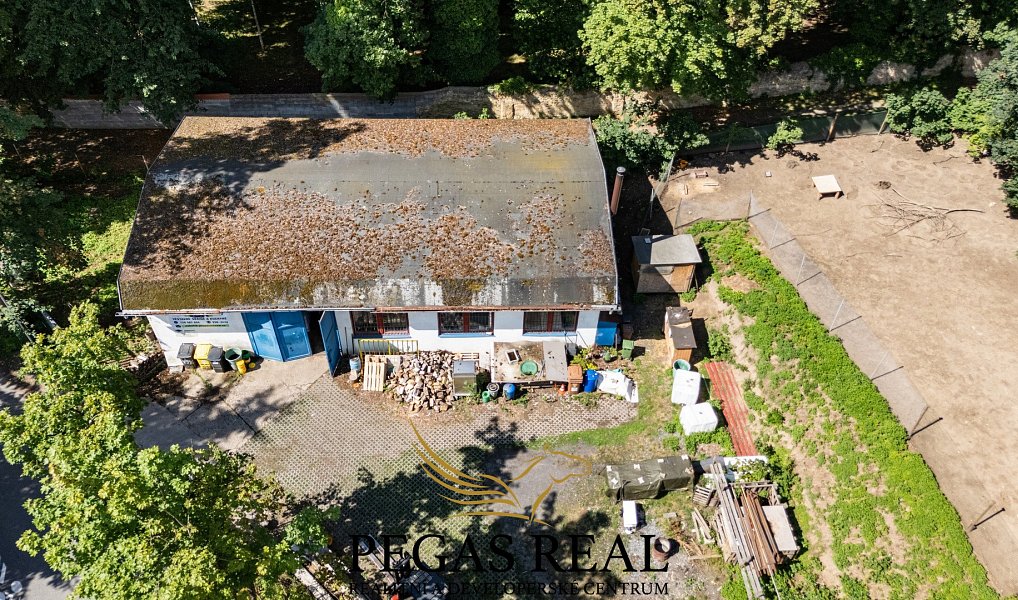 Prodej stavebního pozemku 1 730 m², Jirny – náhled fotky 3