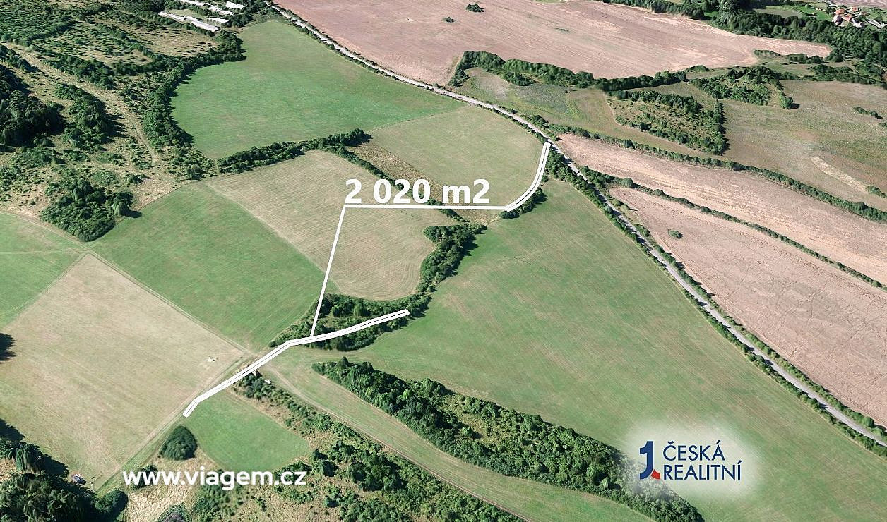 Prodej pole 2 020 m² – fotografie 2