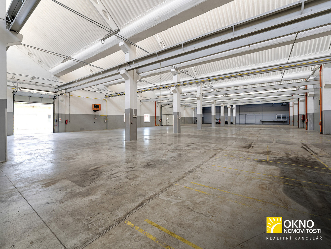 Pronájem skladovacích prostor 1 382 m² – fotografie 5