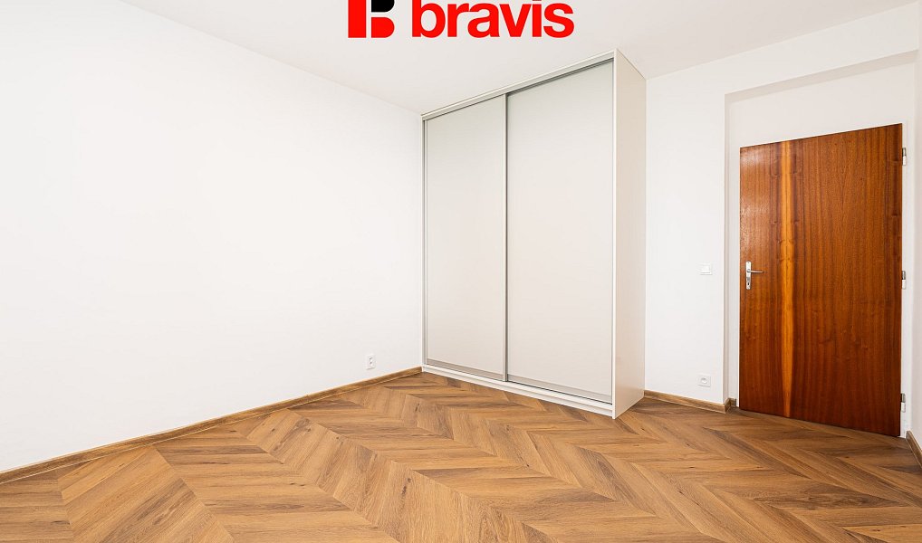 Pronájem bytu 4+1 147 m², Brno – náhled fotky 14