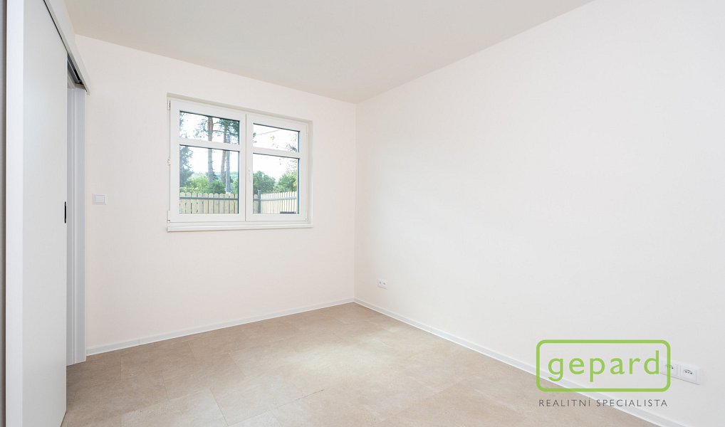 Prodej domu 82 m² s pozemkem 323 m², Černošice – náhled fotky 28