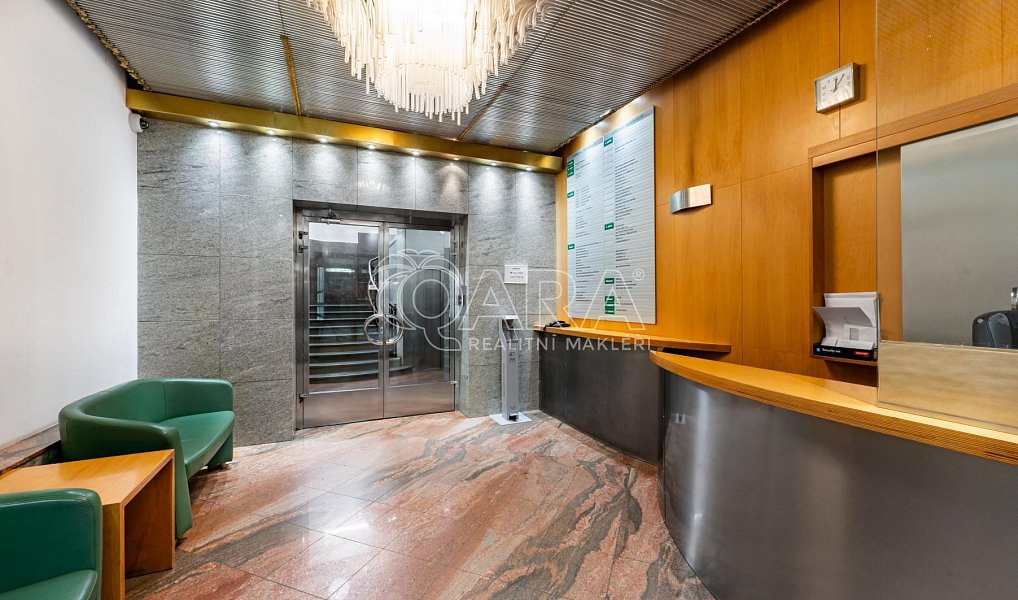 Pronájem kanceláře 230 m², Praha – náhled fotky 15