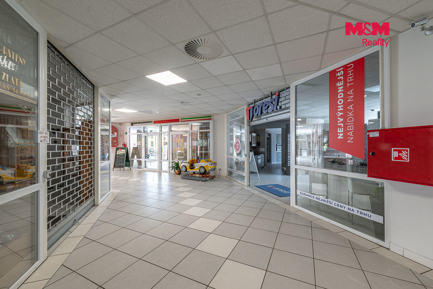 Pronájem obchodních prostor 117 m² – fotografie 4