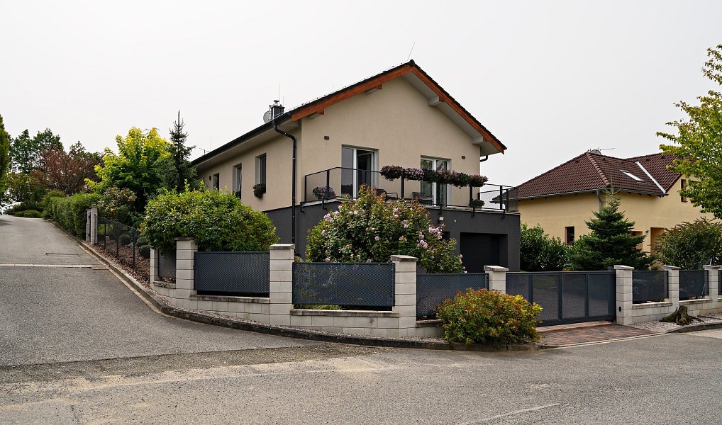 Prodej domu 128 m² s pozemkem 690 m², Plzeň – náhled fotky 3