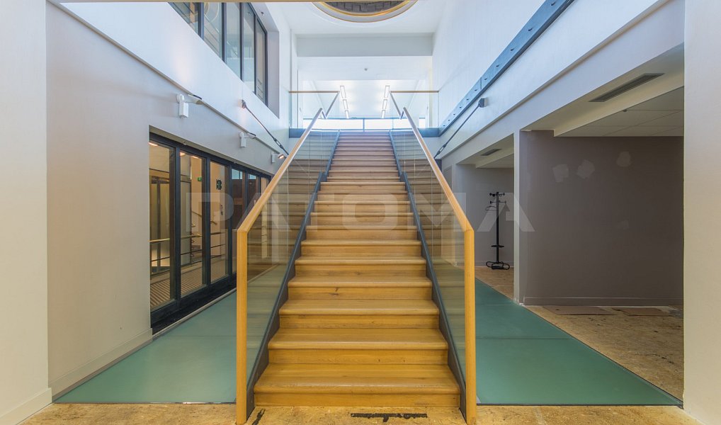 Pronájem kanceláře 353 m², Praha – náhled fotky 5