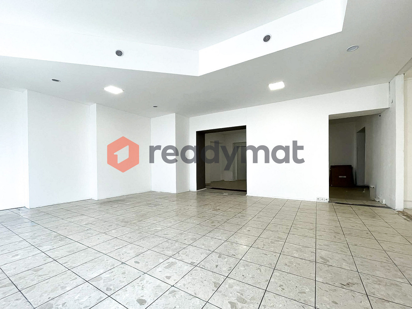 Pronájem obchodních prostor 50 m² — photo 2