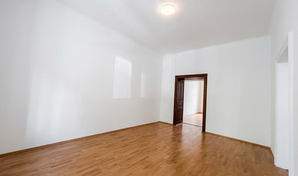 Pronájem bytu 3+1 103 m², Praha – náhled fotky 11