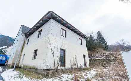 Prodej domu 213 m² s pozemkem 338 m², Tovární, Loket, okres Sokolov