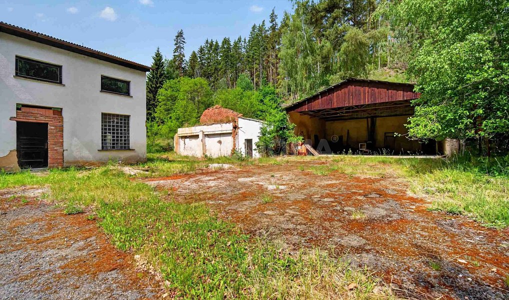 Prodej stavebního pozemku 900 m², Bezdružice – náhled fotky 9