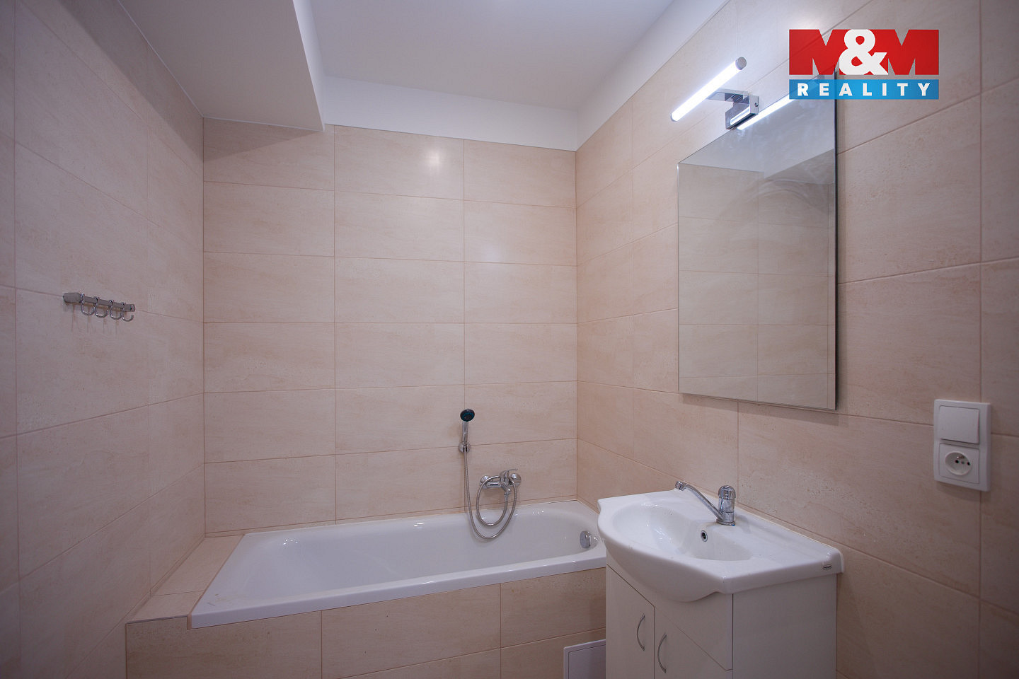 Pronájem bytu 4+1 105 m² — photo 5