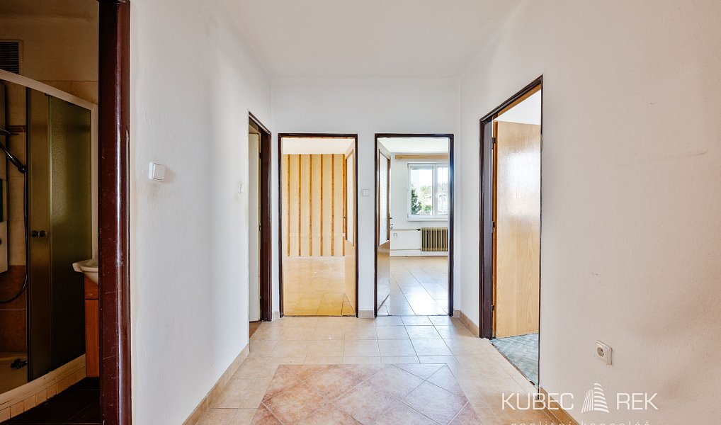 Prodej domu 200 m² s pozemkem 884 m², Milevsko – náhled fotky 27