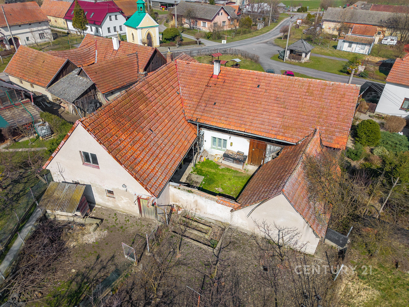 Prodej domu 136 m² s pozemkem 660 m² – fotografie 3