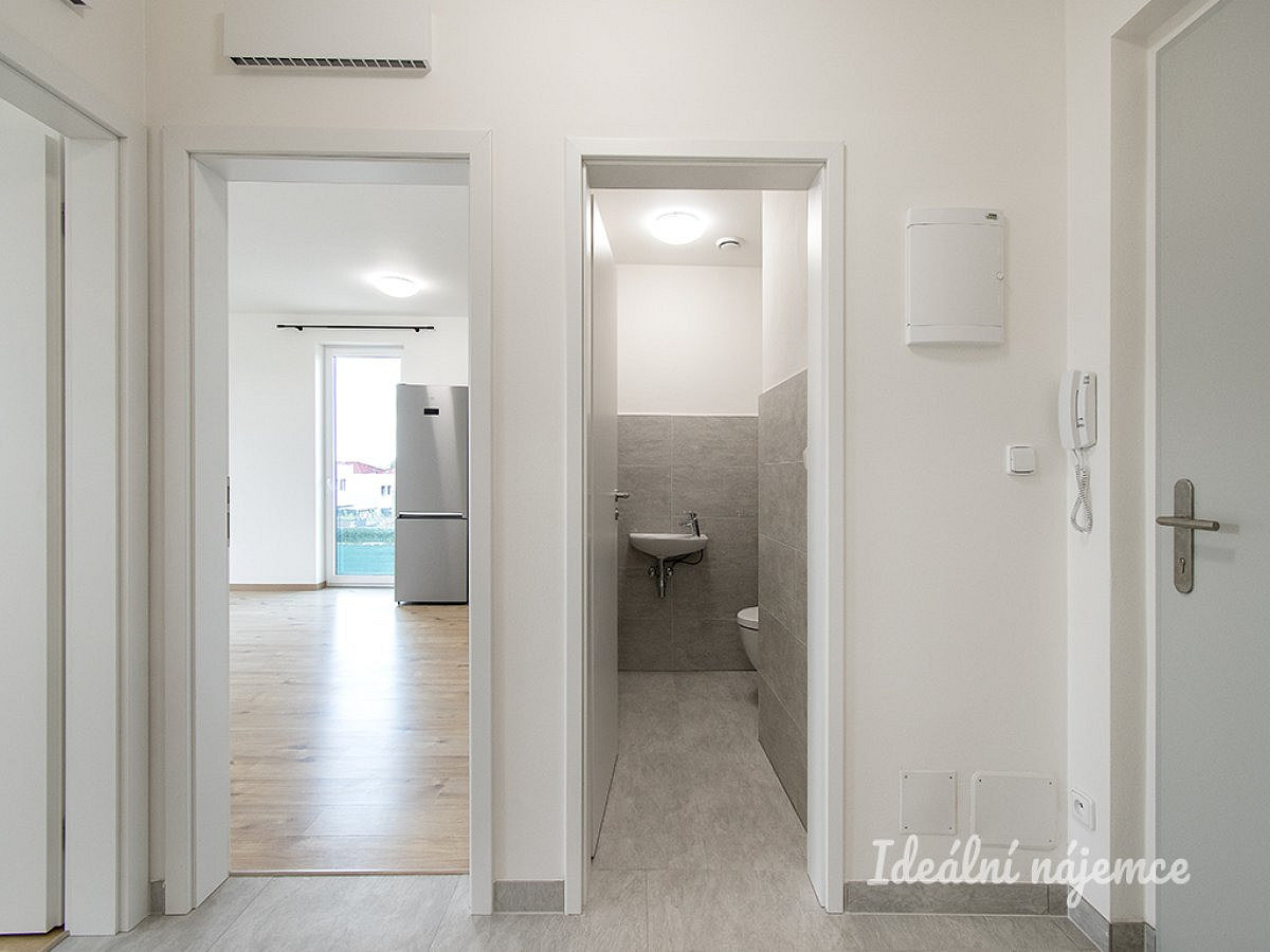 2+kk Apartment in Praha, Dolní Počernice – další