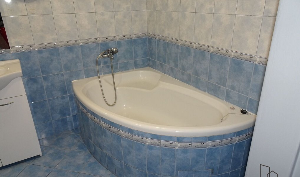 Pronájem bytu 3+kk 100 m², Bělušice – náhled fotky 6