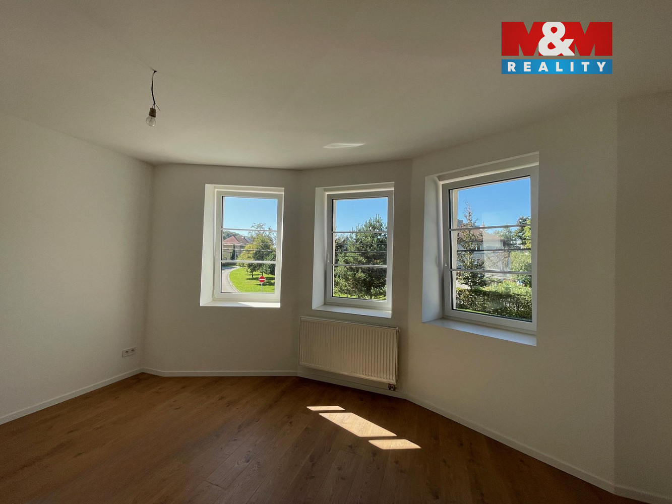 Pronájem obchodních prostor 200 m² — photo 4