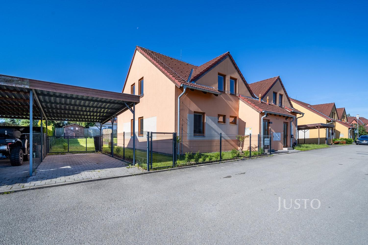 Prodej domu 141 m² s pozemkem 385 m² – fotografie 3