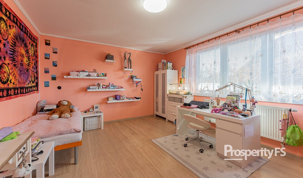 Prodej domu 169 m² s pozemkem 1 152 m², Lutopecny – náhled fotky 14