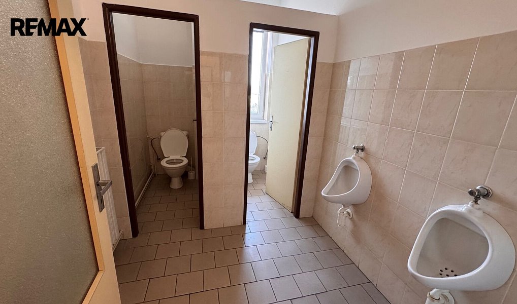 Pronájem kanceláře 16 m², Pelhřimov – náhled fotky 10