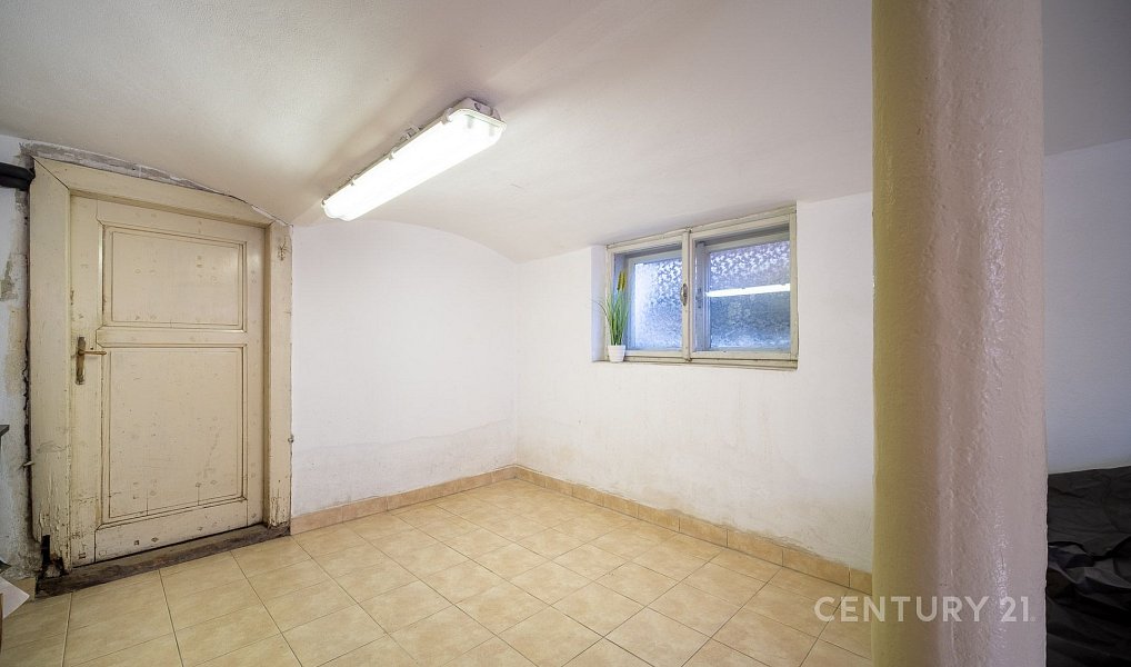 Prodej kanceláře 200 m², České Budějovice – náhled fotky 23