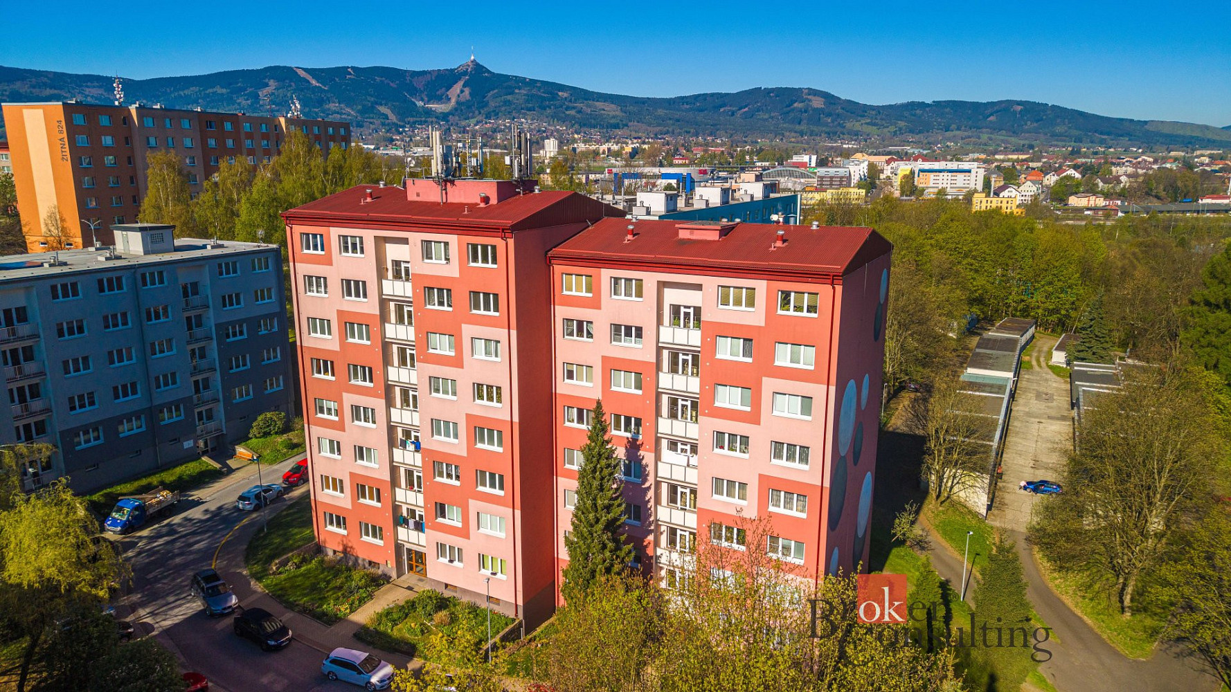 3 rooms, 88.0 m² in Liberec