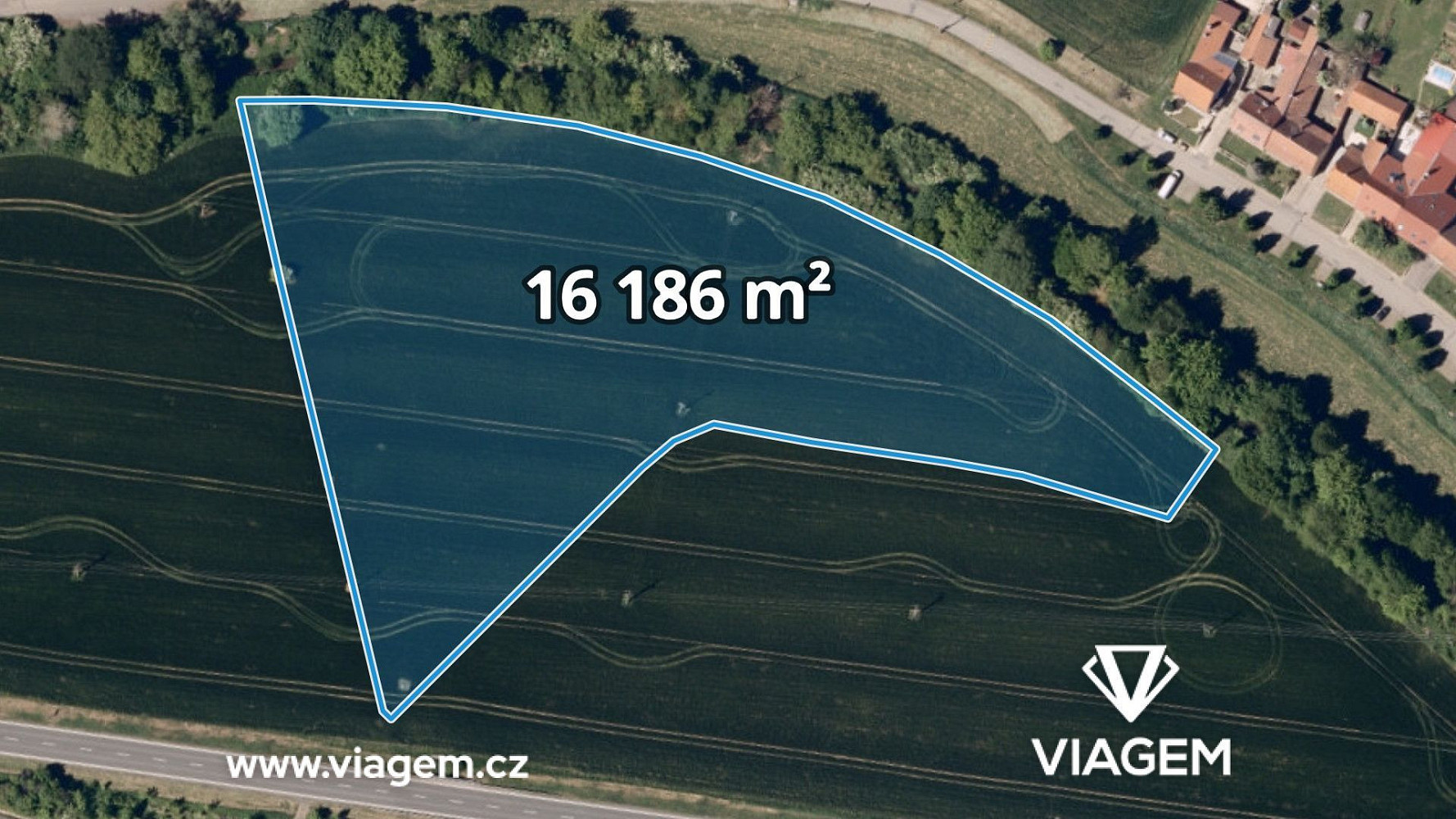 Prodej pole 899 m²
