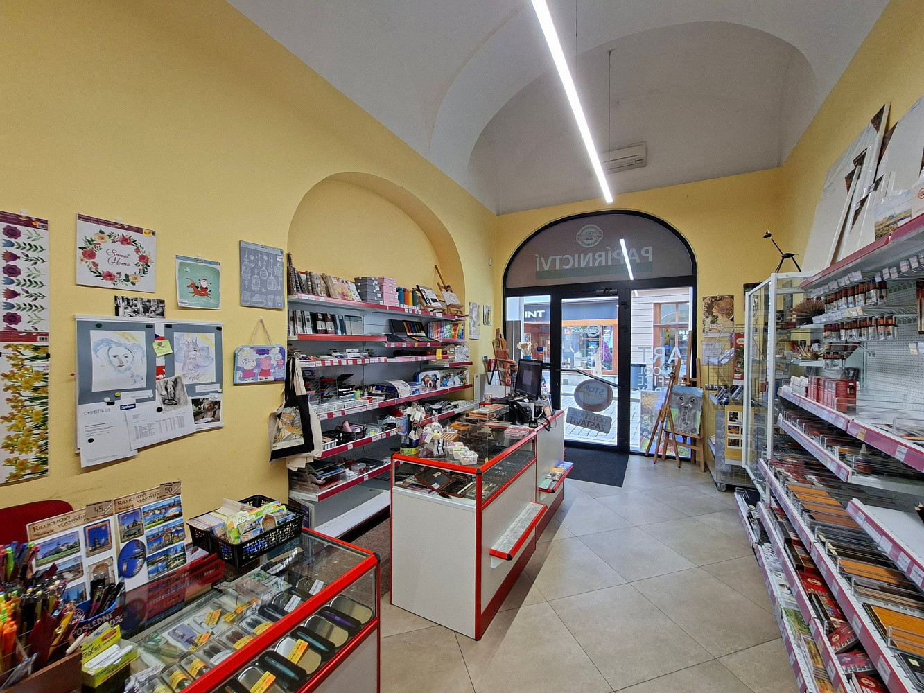 Pronájem obchodních prostor 80 m² – fotografie 4