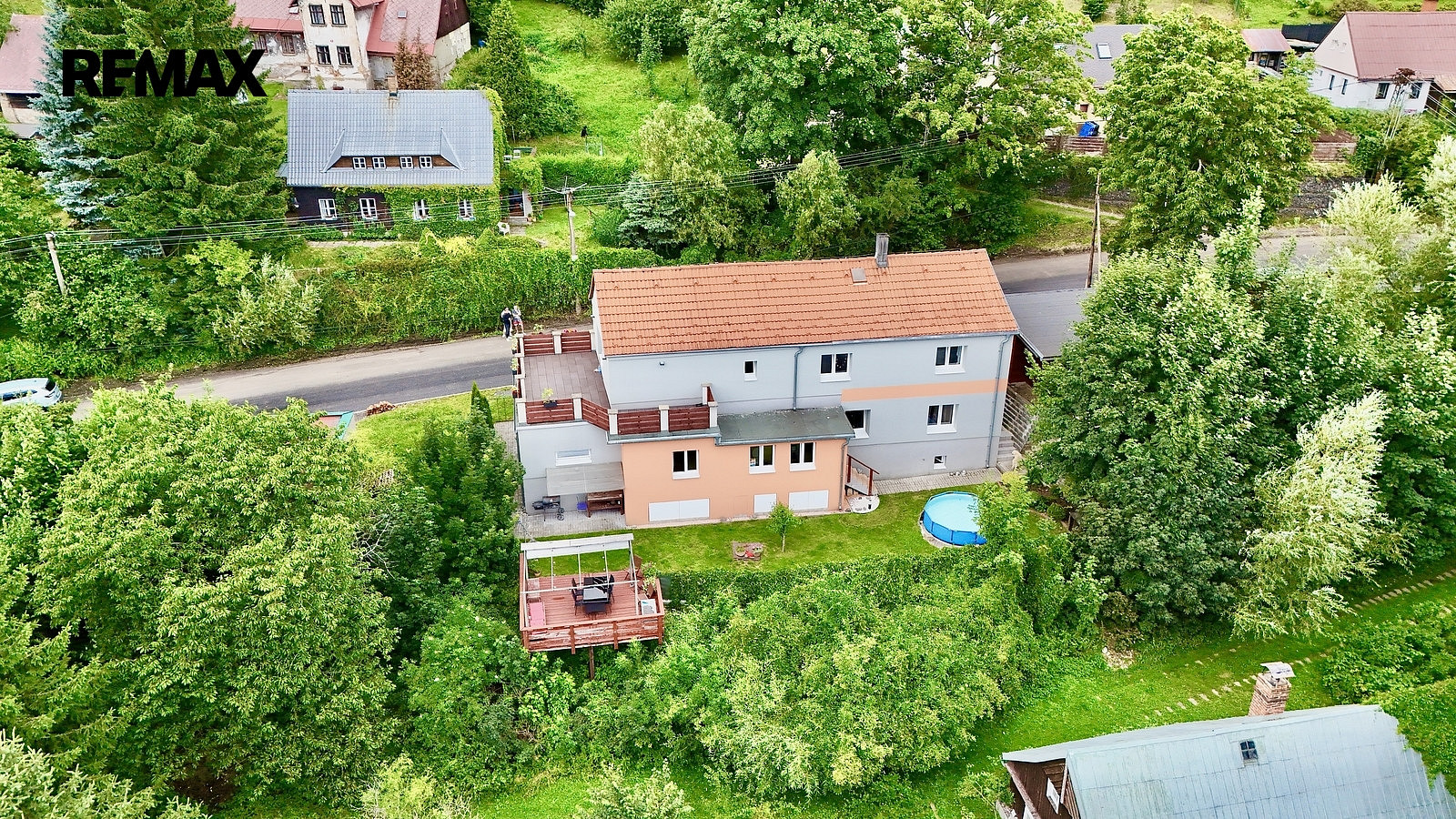 Prodej domu 200 m² s pozemkem 722 m²