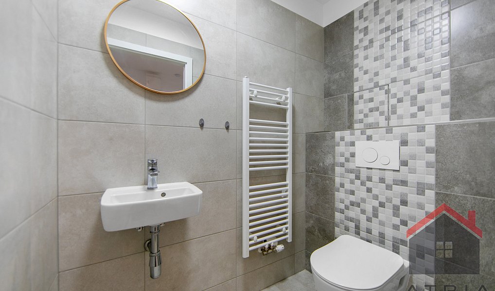 Prodej bytu 4+kk 104 m², Třemošná – náhled fotky 8