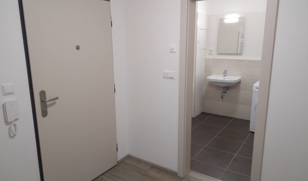 Prodej bytu 2+kk 57 m², Praha – náhled fotky 5