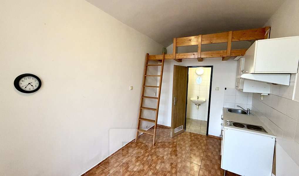 Prodej bytu atypického 14 m², Štětí – náhled fotky 4