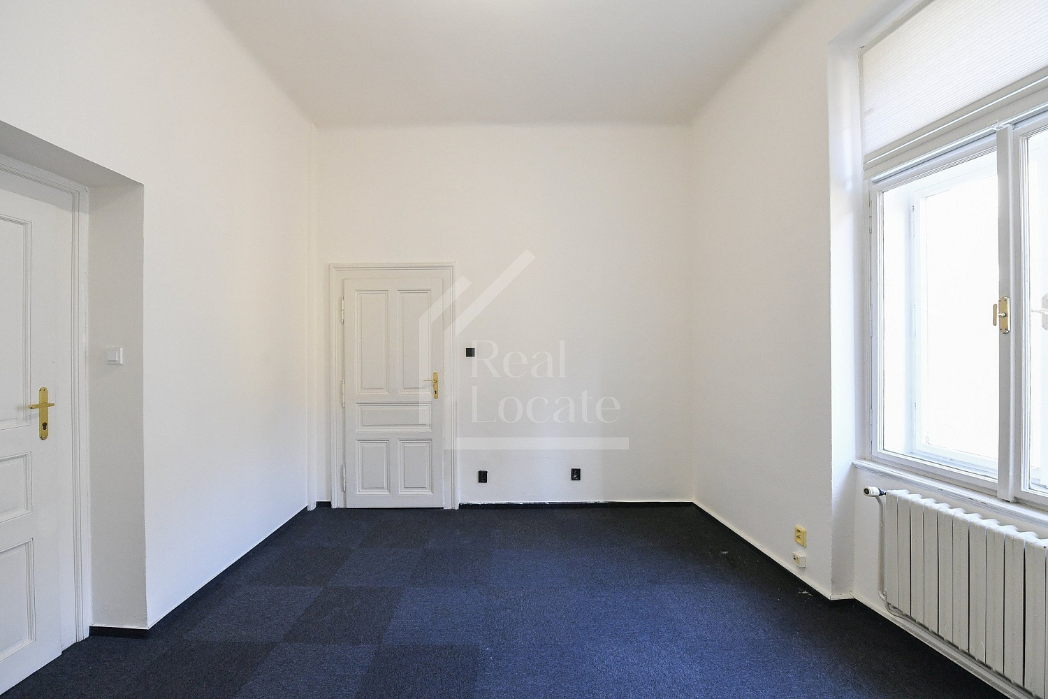 Pronájem kanceláře 110 m² – fotografie 4