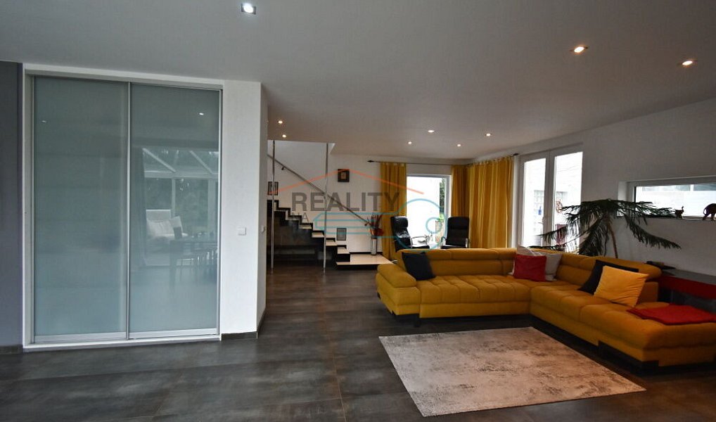 Prodej domu 170 m² s pozemkem 815 m², Vodochody – náhled fotky 12