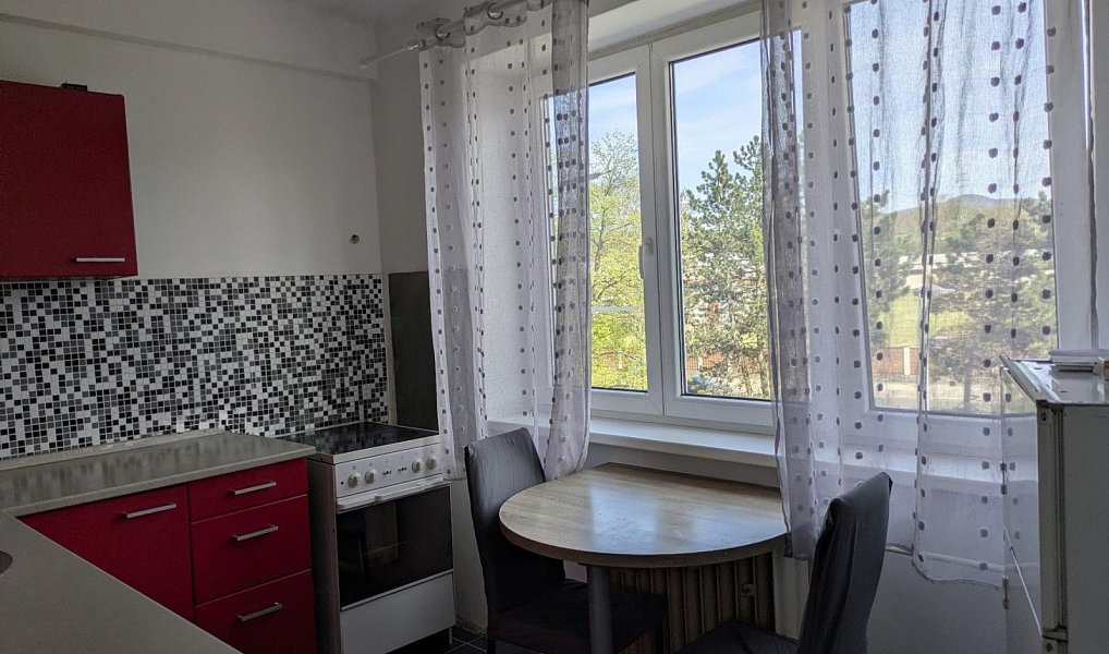 Prodej bytu 2+1 59 m², Bílina – náhled fotky 4