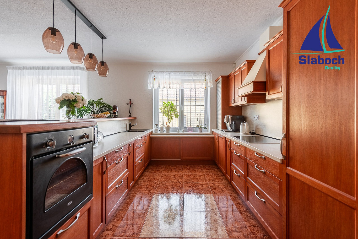 Prodej domu 182 m² s pozemkem 486 m² — photo 4