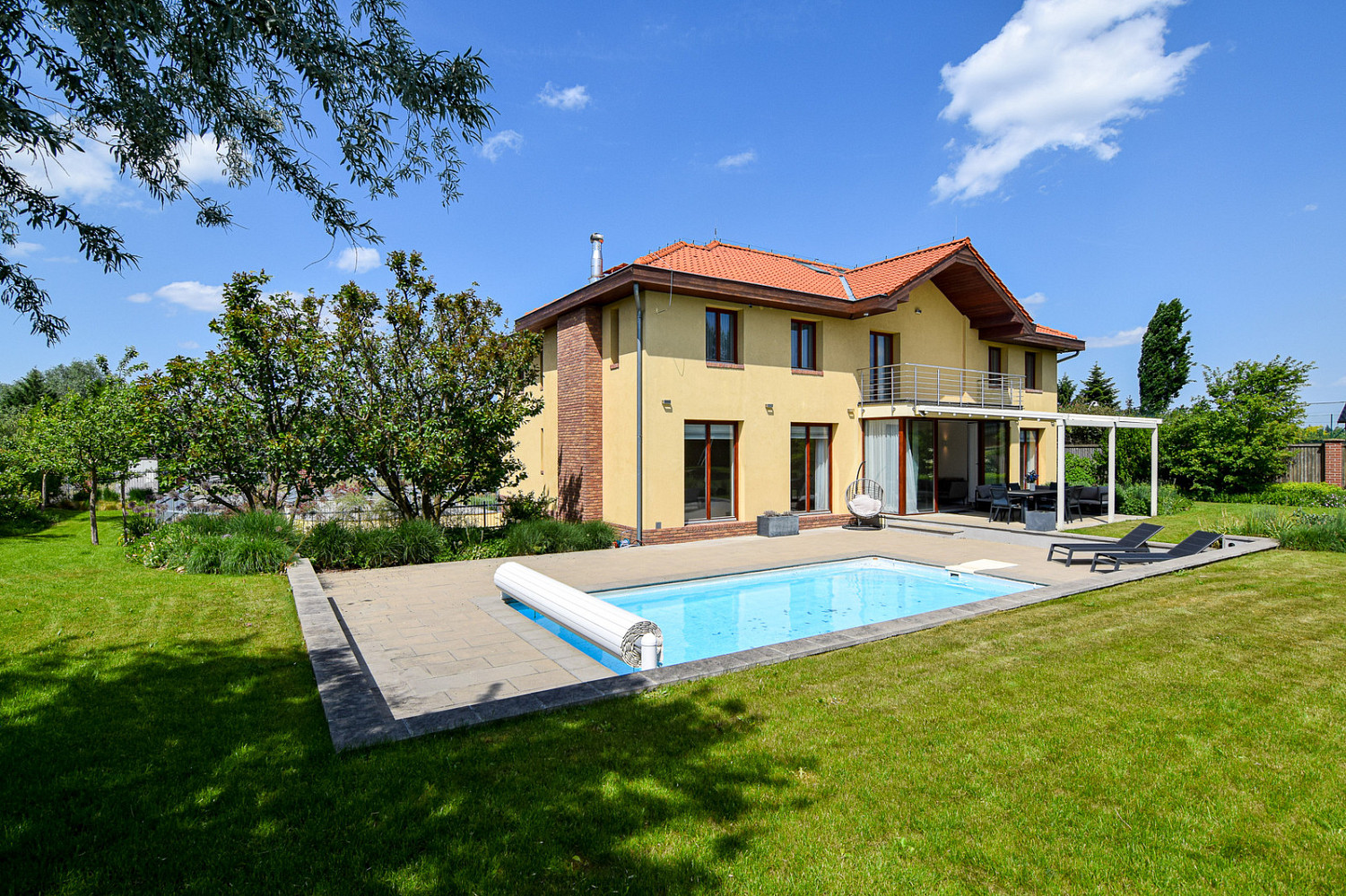 Prodej domu 431 m² s pozemkem 2 021 m² — photo 2