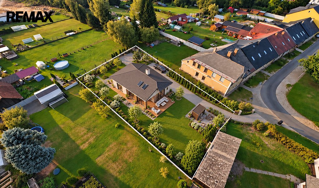 Prodej stavebního pozemku 1 109 m², Volary – náhled fotky 4