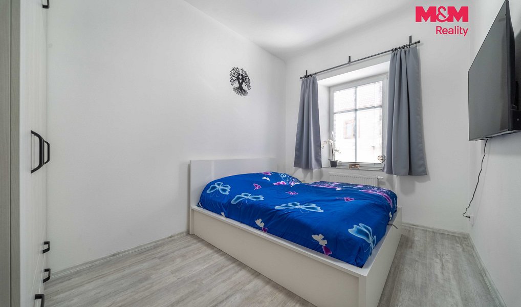 Prodej bytu 4+kk 64 m², Lochovice – náhled fotky 3