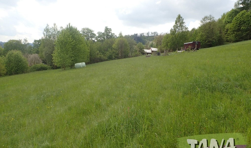 Prodej stavebního pozemku 1 551 m², Semily – náhled fotky 4
