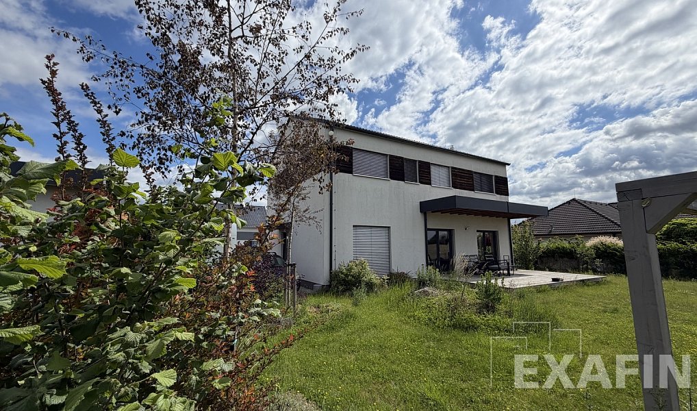 Prodej domu 170 m² s pozemkem 859 m², Kostelec nad Labem – náhled fotky 3