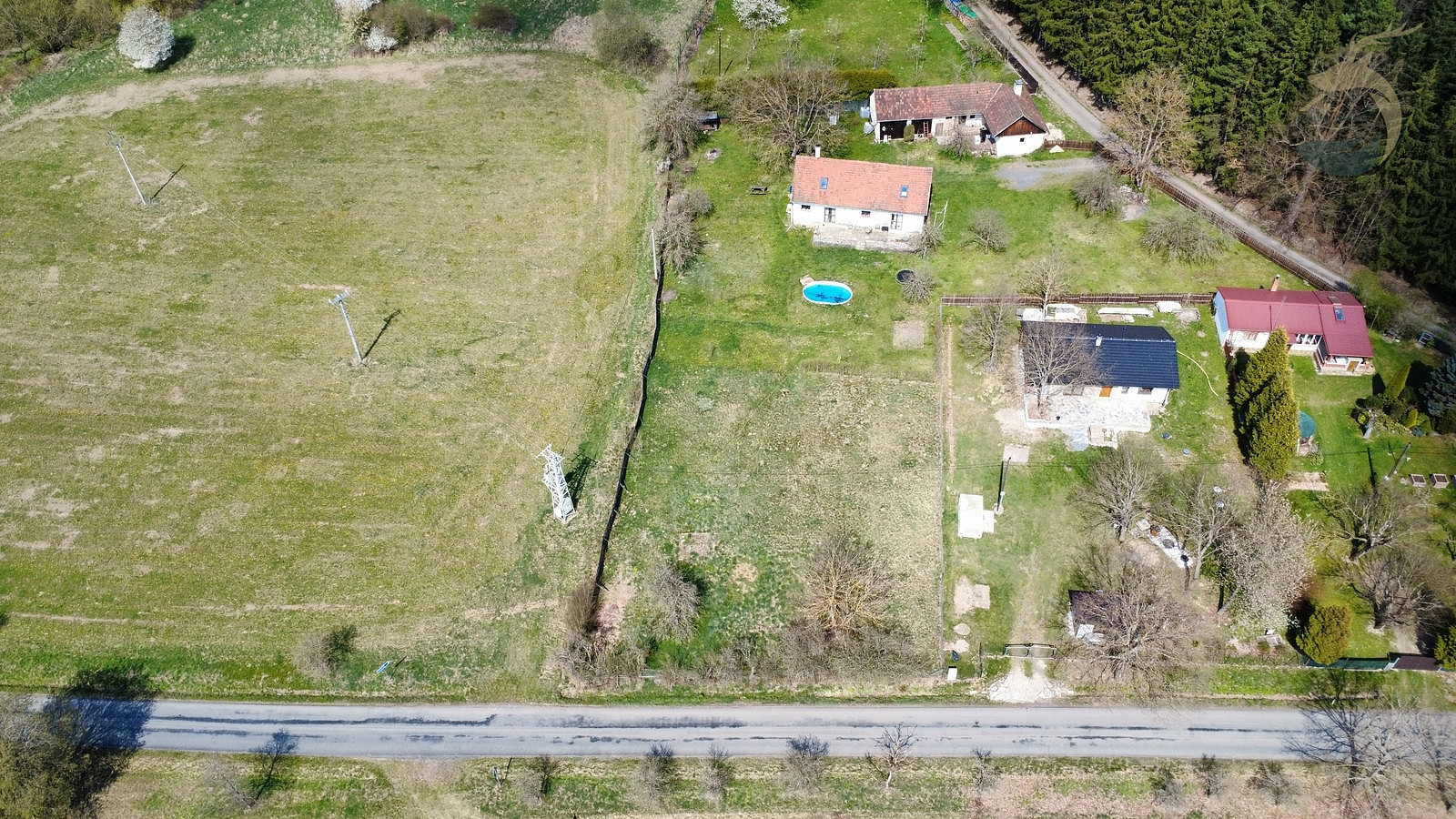 Prodej stavebního pozemku 1 100 m² – fotografie 5