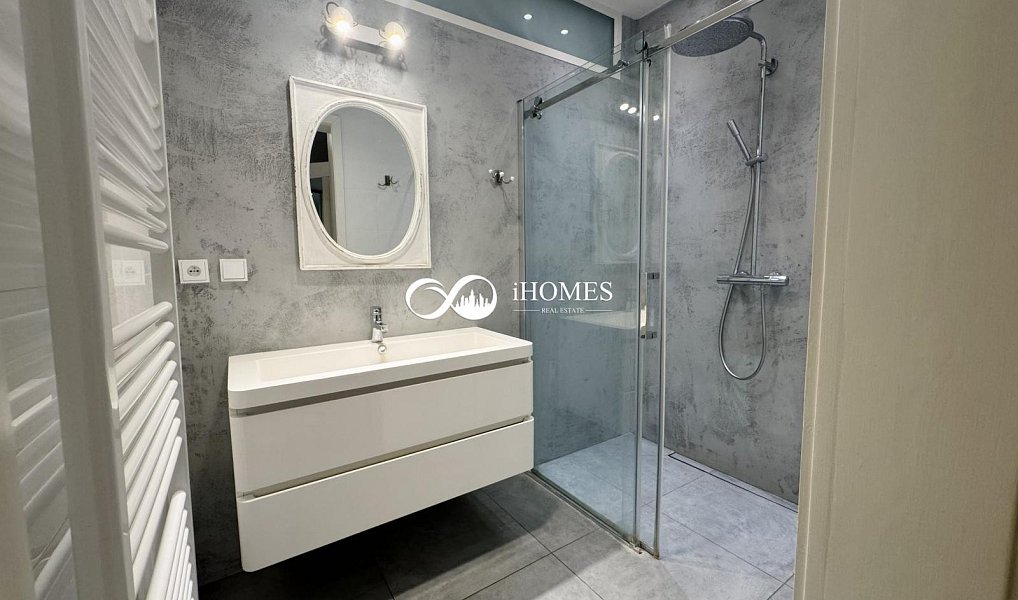 Prodej bytu 3+kk 89 m², Praha – náhled fotky 2