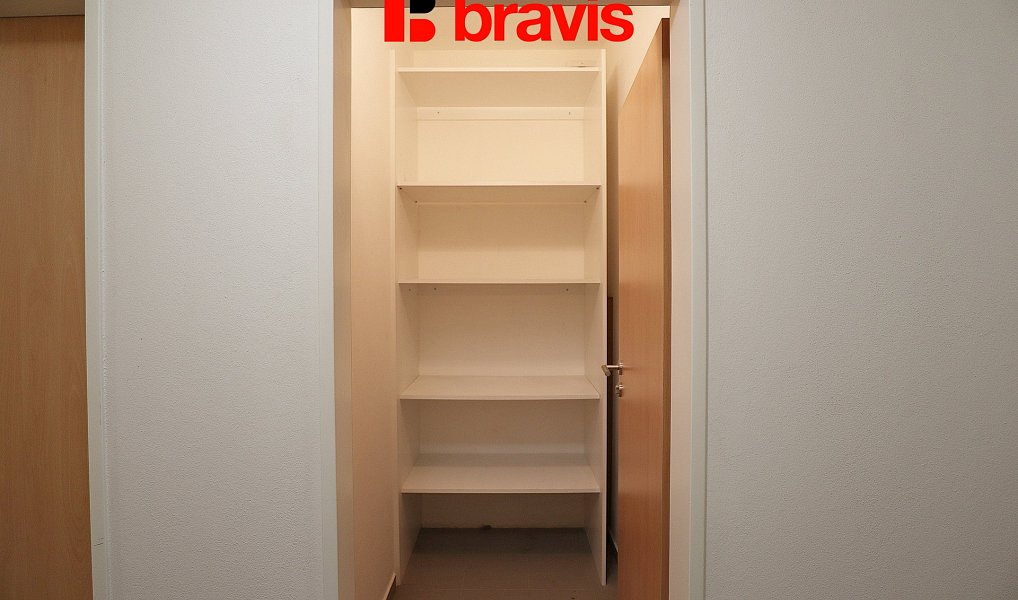 Pronájem bytu 1+kk 33 m², Brno – náhled fotky 8